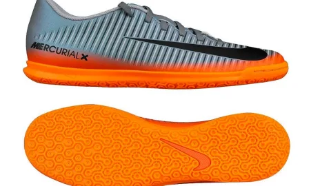 Kinh nghiệm chọn giày bóng đá phủi chuẩn không đau chân？ 3 mẹo đơn giản!