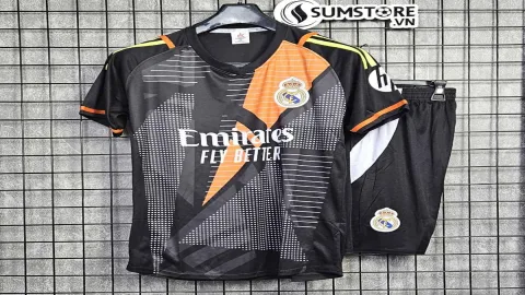 áo bóng đá thủ môn có đệm mút giá bao nhiêu？ Xem ngay bảng giá mới nhất.