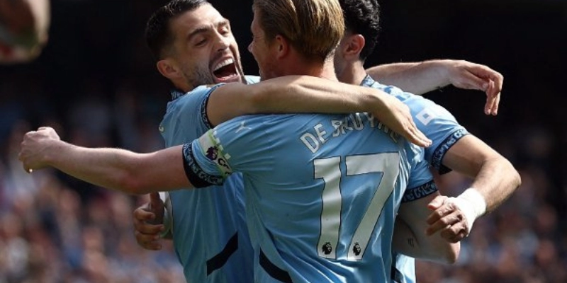 Bí quyết thành công của CLB Manchester City là gì? (Phân tích chiến thuật thắng lớn)