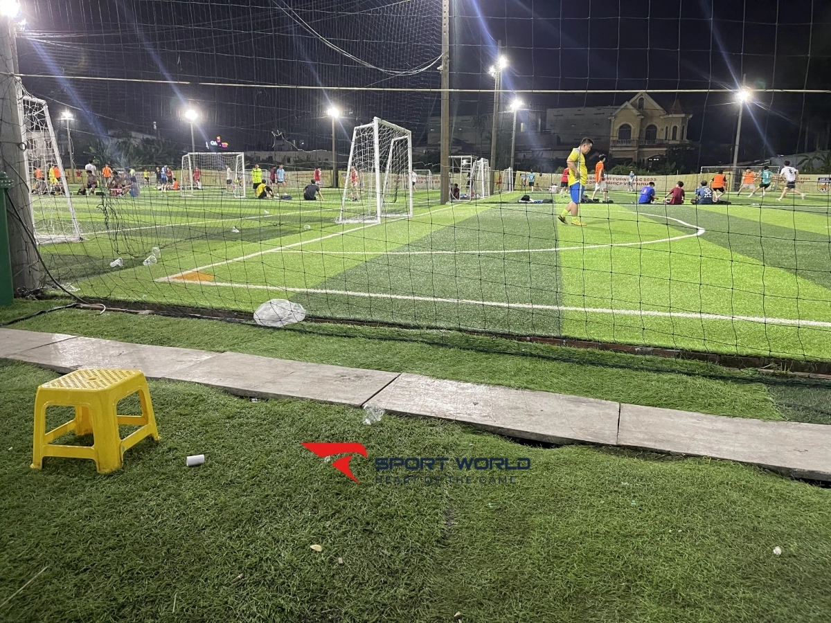 Sân bóng đá An Lộc có phù hợp cho các giải đấu không？ Hãy cùng khám phá!